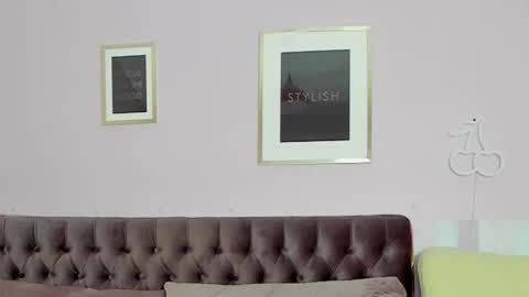 Eva online show from 10-09-25, 05:16