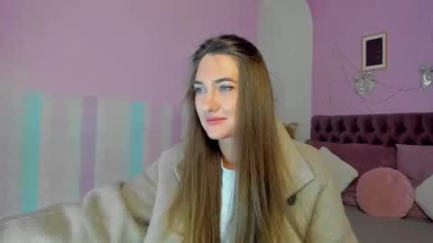 Eva online show from 03-17-26, 03:44