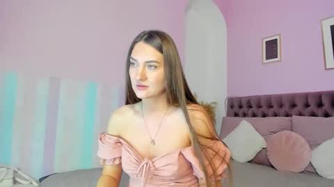 Snapshot of evalaniss chatting on 05-22-26, 03:24 Eva online show from 05-22-26, 03:24