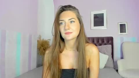 Snapshot of evalaniss chatting on 06-12-26, 03:27 Eva online show from 06-12-26, 03:27
