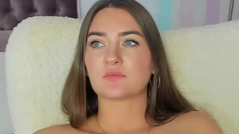 Snapshot of evalaniss chatting on 07-07-26, 06:47 Eva online show from 07-07-26, 06:47
