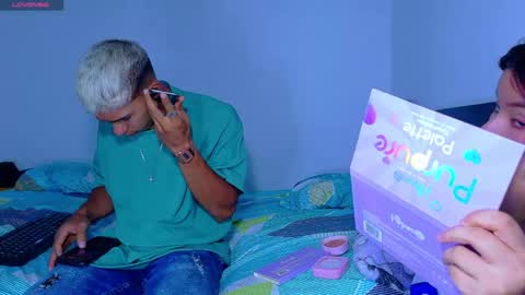 Snapshot of evaluna_02 chatting on 06-11-26, 11:52 evaluna_02 online show from 06-11-26, 11:52