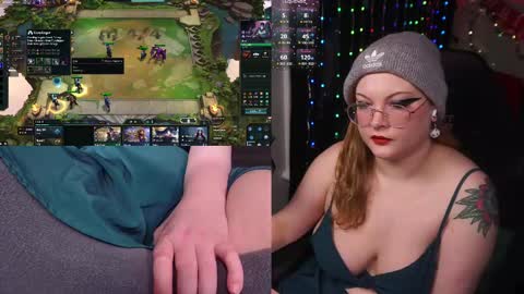 Eva  online show from 11-21-25, 12:59