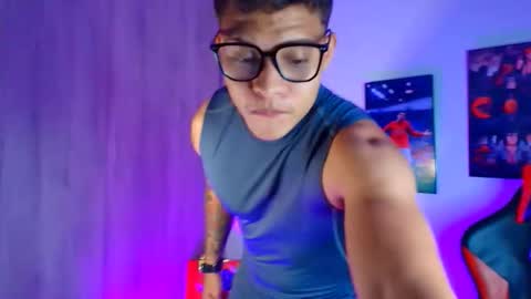 EVAN GREY online show from 09-17-25, 02:35