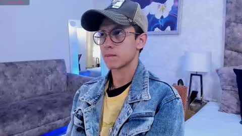 Evan Smitt online show from 02-06-25, 12:37