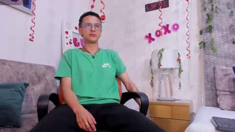 Evan Smitt online show from 02-18-25, 04:37