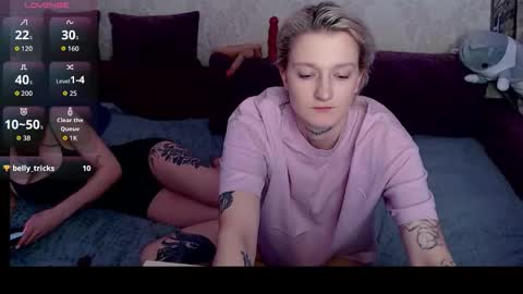 lesbian couple online show from 02-16-26, 11:01