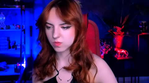 Eva  online show from 03-07-25, 08:00