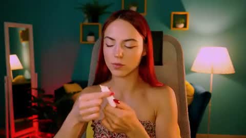 Eva  online show from 07-07-26, 01:37