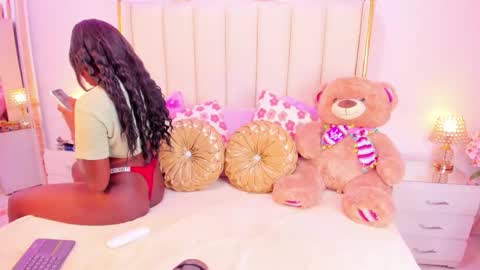 evangelin_ts online show from 11-12-25, 02:06