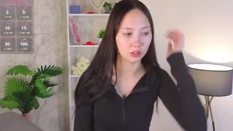 Hello im Lia online show from 07-17-26, 04:12