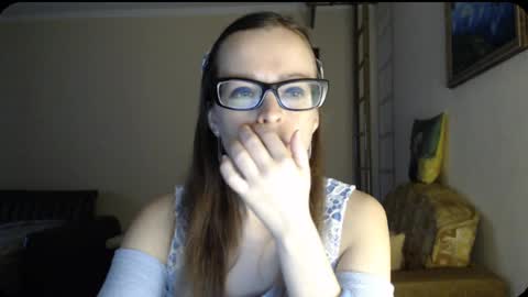 Snapshot of evangeline06 chatting on 12-09-24, 08:22 YourMistress online show from 12-09-24, 08:22