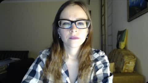 Snapshot of evangeline06 chatting on 12-15-24, 09:13 YourMistress online show from 12-15-24, 09:13