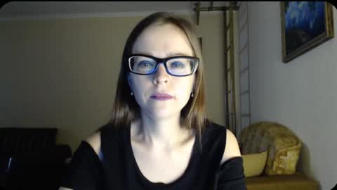 Snapshot of evangeline06 chatting on 01-31-25, 08:22 YourMistress online show from 01-31-25, 08:22