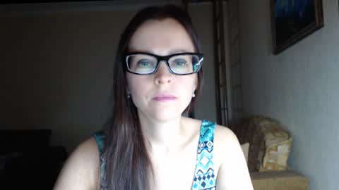 Snapshot of evangeline06 chatting on 11-05-25, 08:58 YourMistress online show from 11-05-25, 08:58