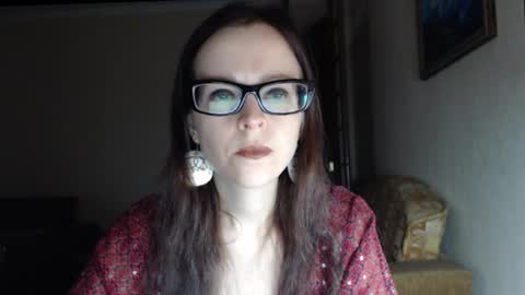 Snapshot of evangeline06 chatting on 11-17-25, 08:53 YourMistress online show from 11-17-25, 08:53