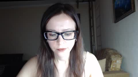 Snapshot of evangeline06 chatting on 12-02-25, 09:14 YourMistress online show from 12-02-25, 09:14