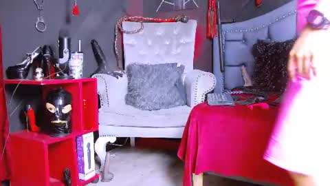 Miss Evangeline    online show from 06-28-26, 03:01
