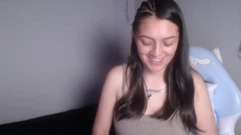 eva  online show from 11-13-25, 03:49