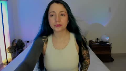 Evangeline online show from 05-30-26, 12:08