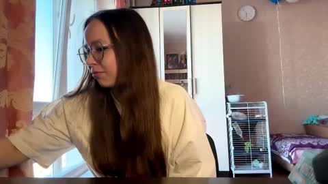 Snapshot of evangelinestiles chatting on 03-21-26, 02:53 Mia online show from 03-21-26, 02:53