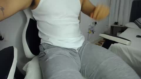 Evan online show from 12-30-24, 02:53