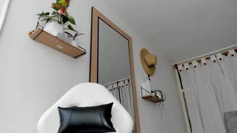 Evan online show from 10-01-25, 02:12