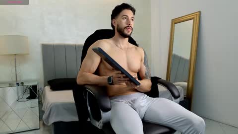 E V A N S online show from 04-20-26, 12:24