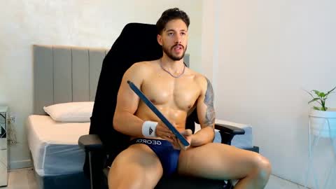 E V A N S online show from 05-27-26, 01:57