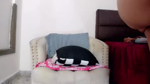 evansfenty online show from 04-13-26, 01:00