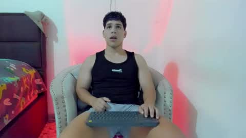 Snapshot of evansfenty chatting on 07-12-26, 05:04 evansfenty online show from 07-12-26, 05:04