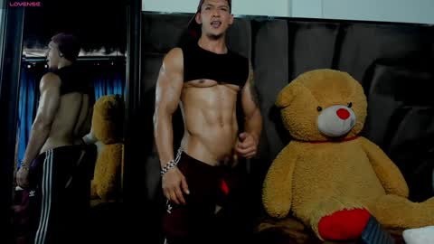   online show from 12-19-24, 04:46