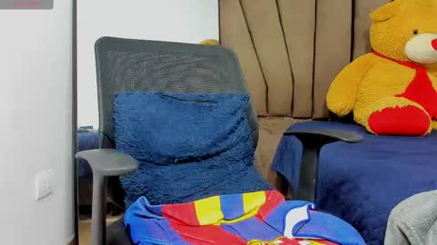   online show from 02-25-25, 02:58