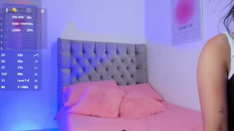 Snapshot of evaolimpo chatting on 10-28-25, 08:44 Eva Olimpo online show from 10-28-25, 08:44