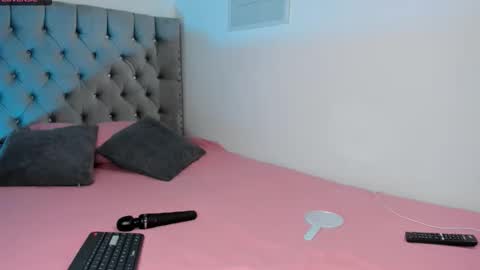 Eva Olimpo online show from 01-12-26, 06:29