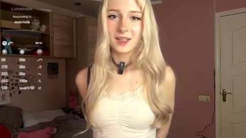 Eva online show from 11-15-25, 07:27