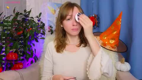 Snapshot of evashiny_ chatting on 10-26-25, 03:01 Eve online show from 10-26-25, 03:01