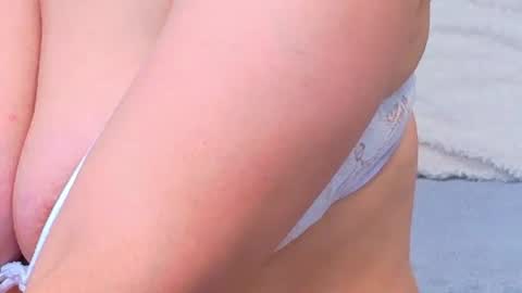 Snapshot of evasinclairr chatting on 06-13-26, 05:16 evasinclairr online show from 06-13-26, 05:16