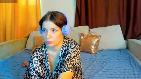 Eva online show from 11-26-25, 08:37