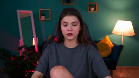 Snapshot of evathopson chatting on 01-24-25, 11:59 Eva next stream - - 1600 UTC2000 online show from 01-24-25, 11:59