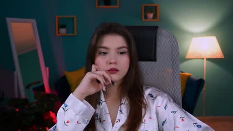 Snapshot of evathopson chatting on 01-28-25, 12:00 Eva next stream - - 1600 UTC2000 online show from 01-28-25, 12:00