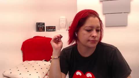 Eva Twiss online show from 02-21-26, 12:06