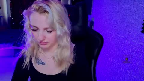 evavibe online show from 03-29-26, 08:47