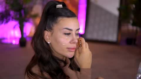 Eva online show from 02-13-25, 06:09