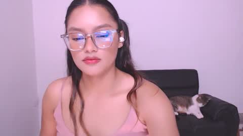 Snapshot of eve_rox18 chatting on 12-20-24, 08:38 Eve Rox18 online show from 12-20-24, 08:38