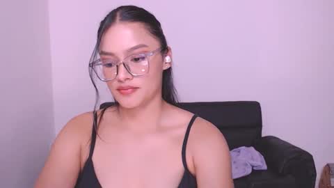 Snapshot of eve_rox18 chatting on 01-25-25, 03:09 Eve Rox18 online show from 01-25-25, 03:09