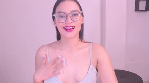 Snapshot of eve_rox18 chatting on 10-29-25, 01:52 Eve Rox18 online show from 10-29-25, 01:52