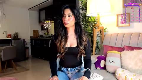  Eve  online show from 11-19-25, 11:38