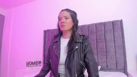 evelin__thompsson online show from 04-09-26, 01:27