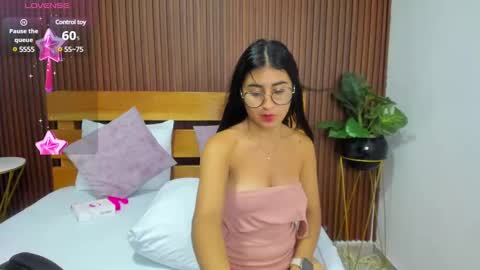 BELLA online show from 03-08-25, 03:24